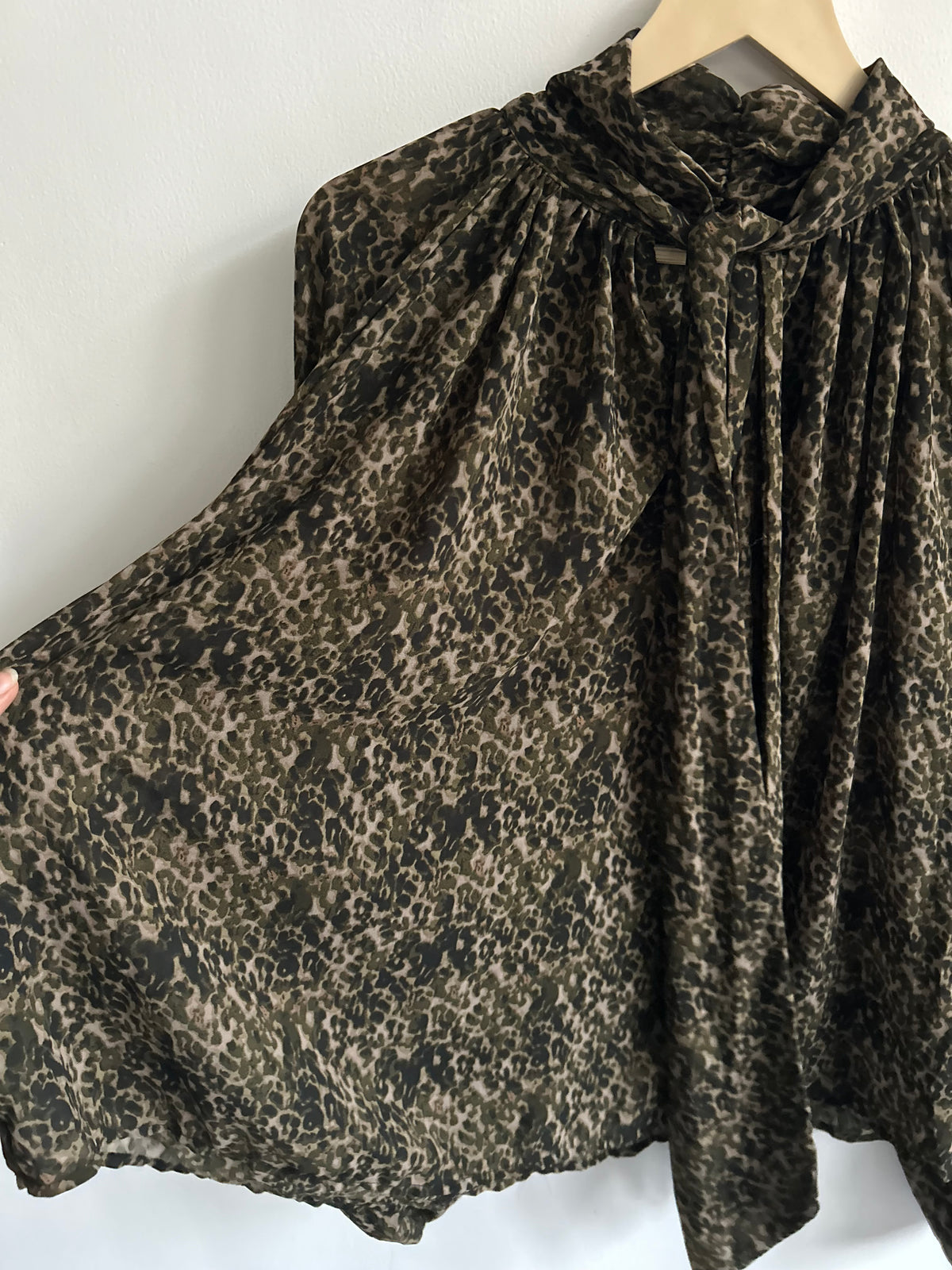 Leopard Scarf Top