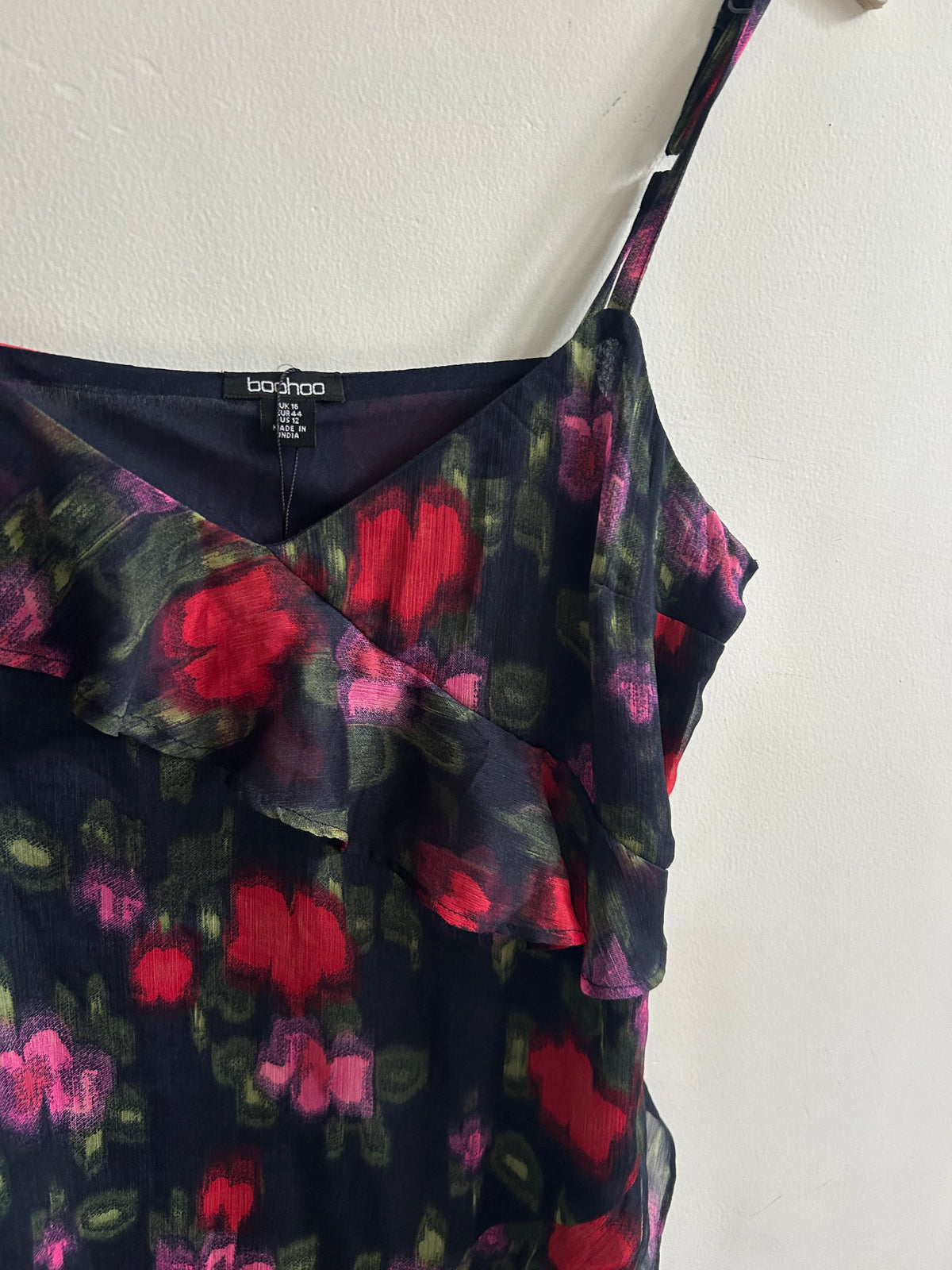 Boohoo Floral Ruffle Dress: 42”