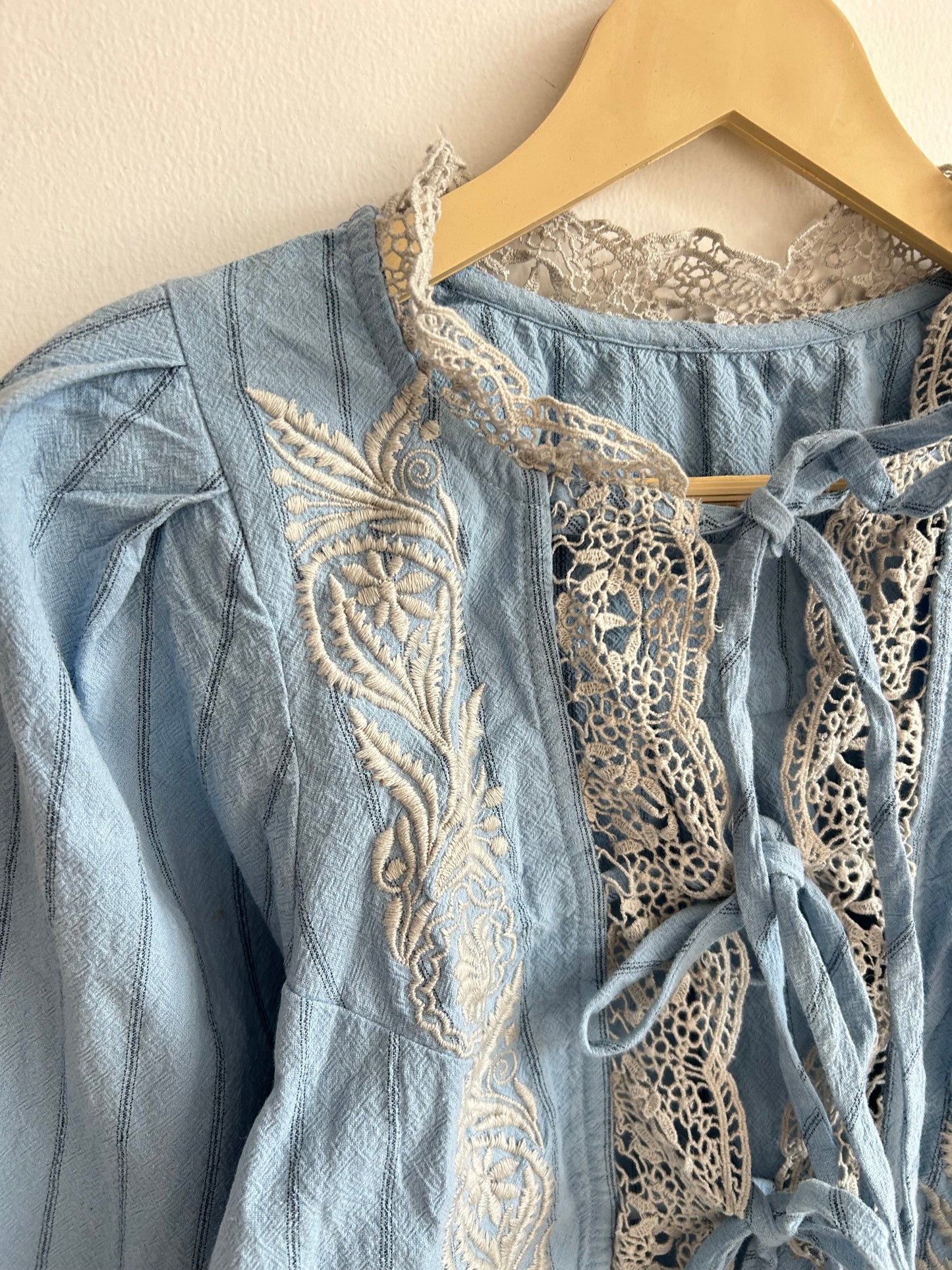 Knot Blue Top