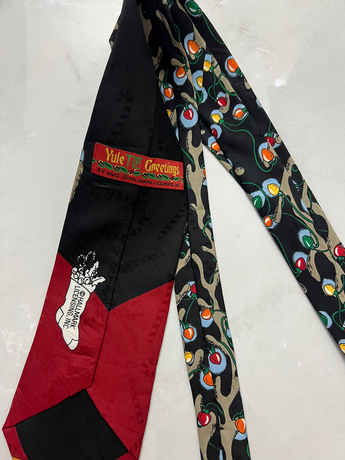 Addiction Christmas Deer Tie