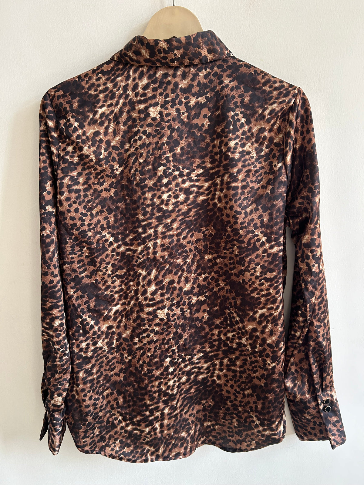 Cheetah Shirt: 42”
