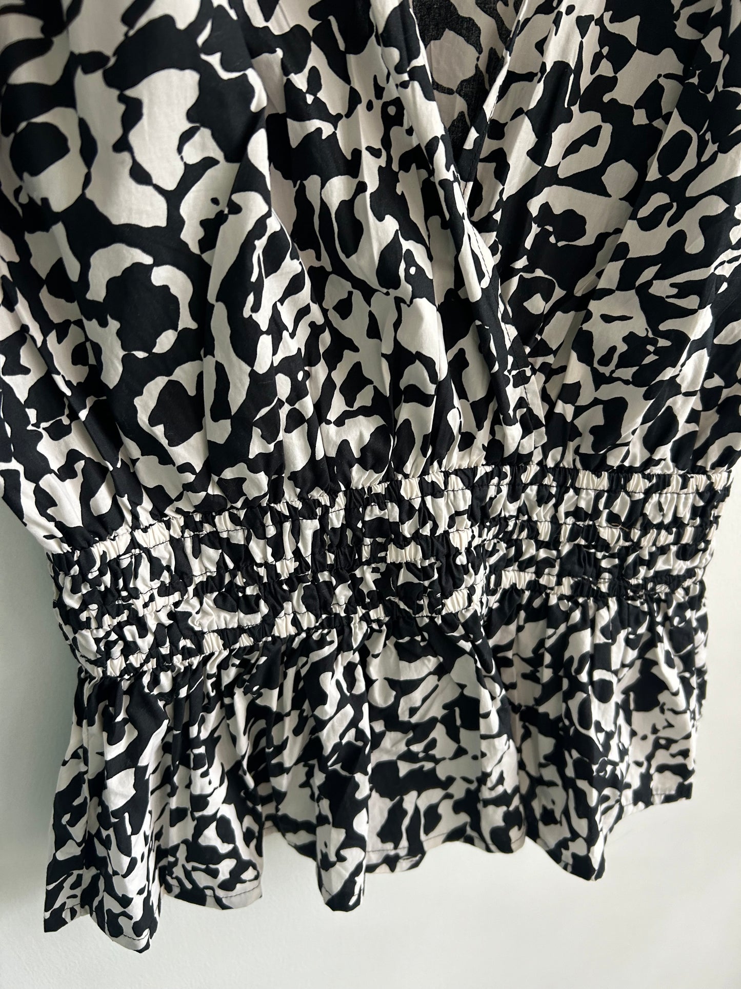 V Neck Peplum Top