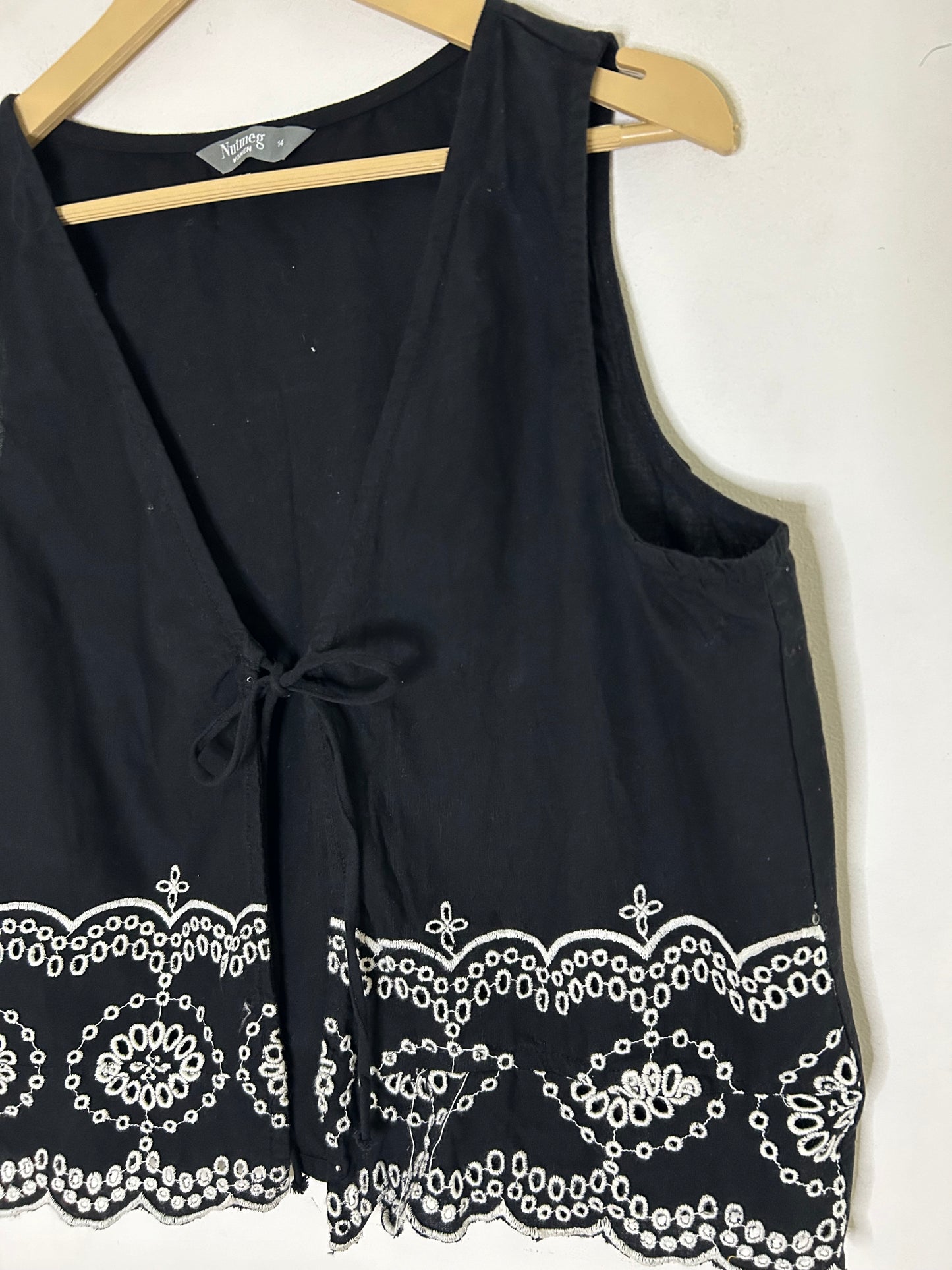 NUTMEG Cotton Knot Top