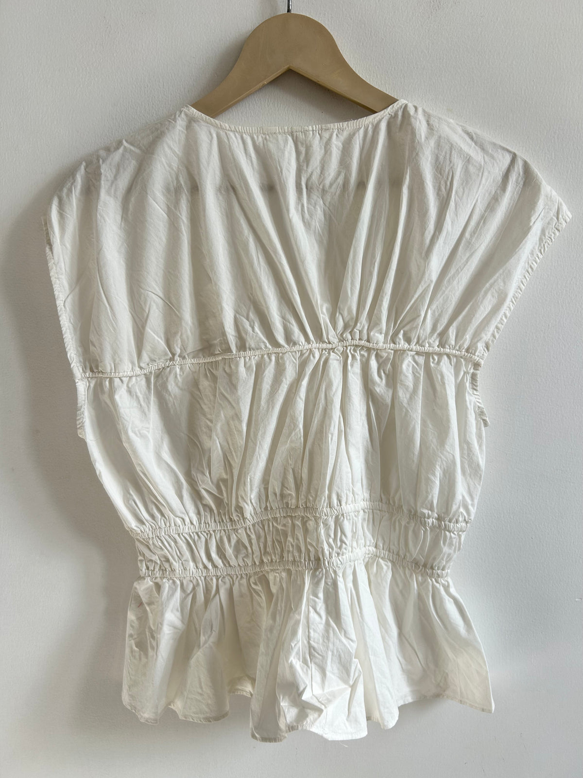 Whit Cotton Knot Top