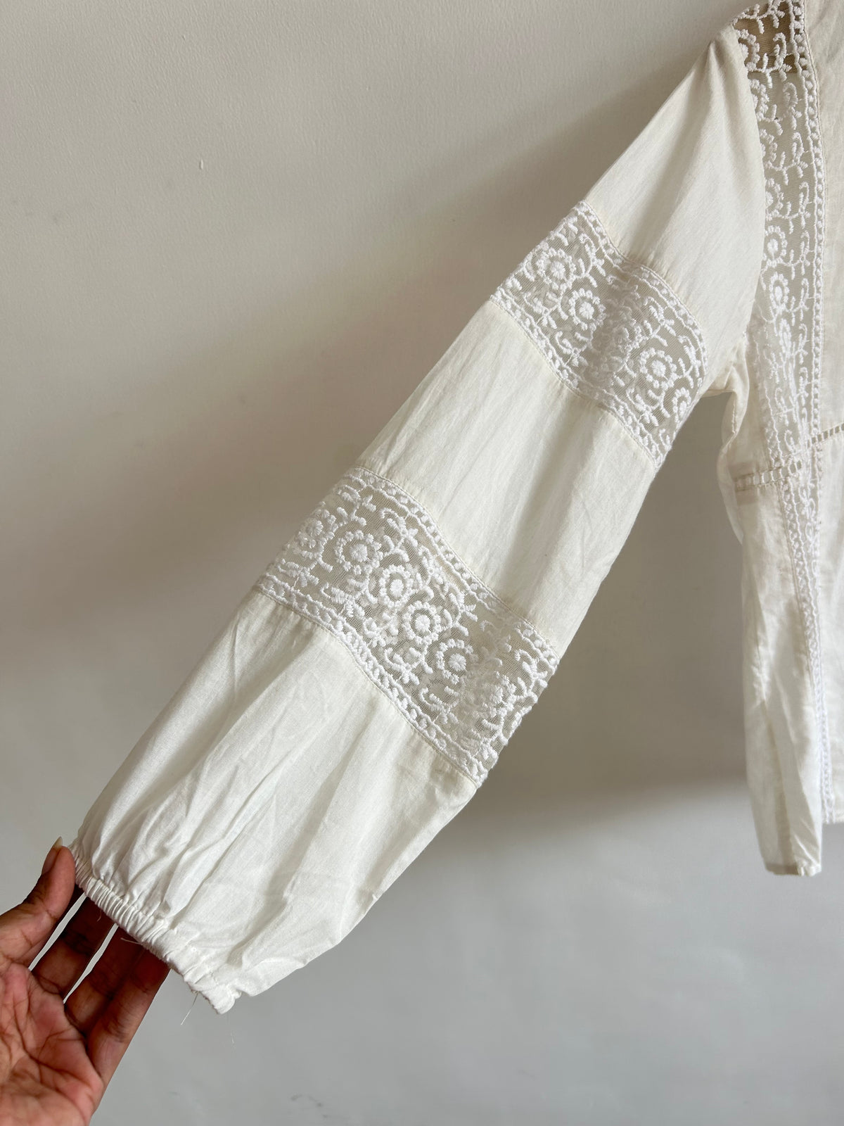 Lace Cotton Shirt: 38”