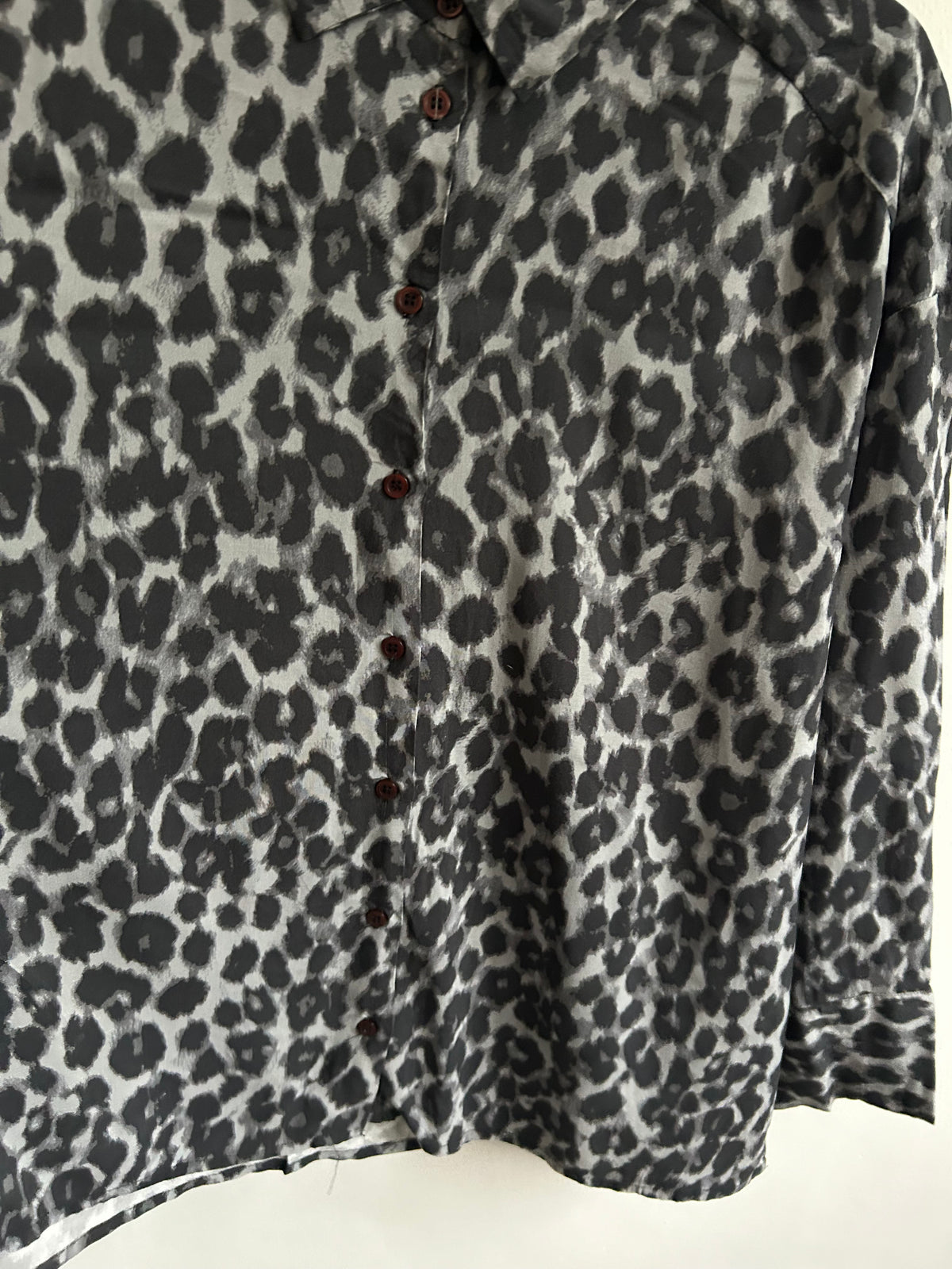 Cheetah Print Shirt: 50”