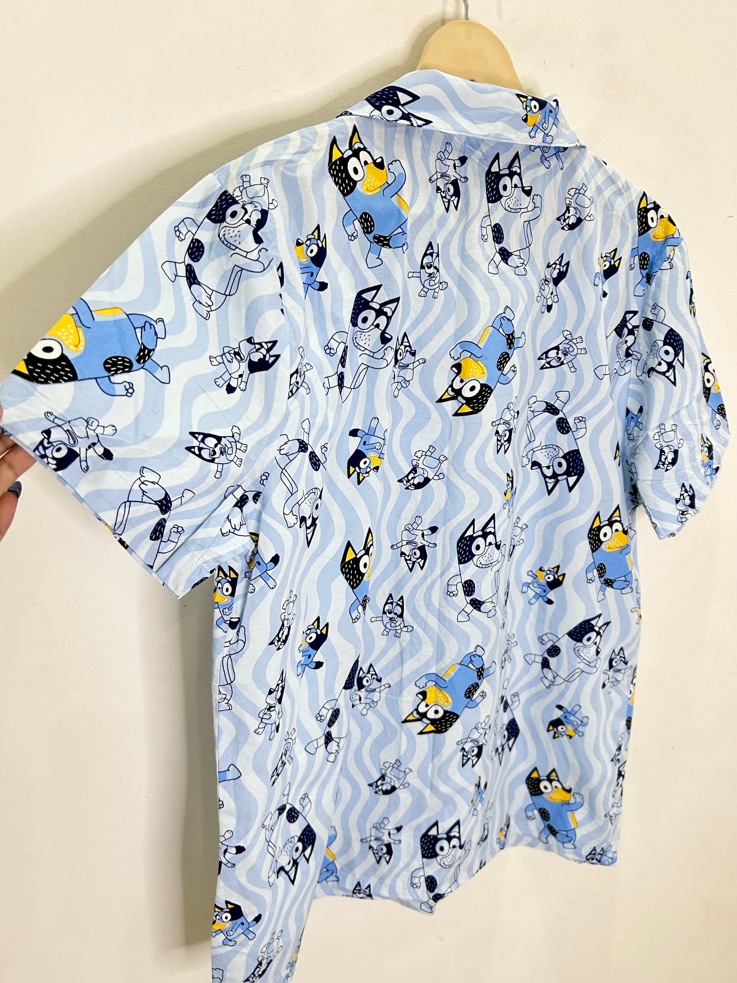 Bluey Shirt- Chest: 44”