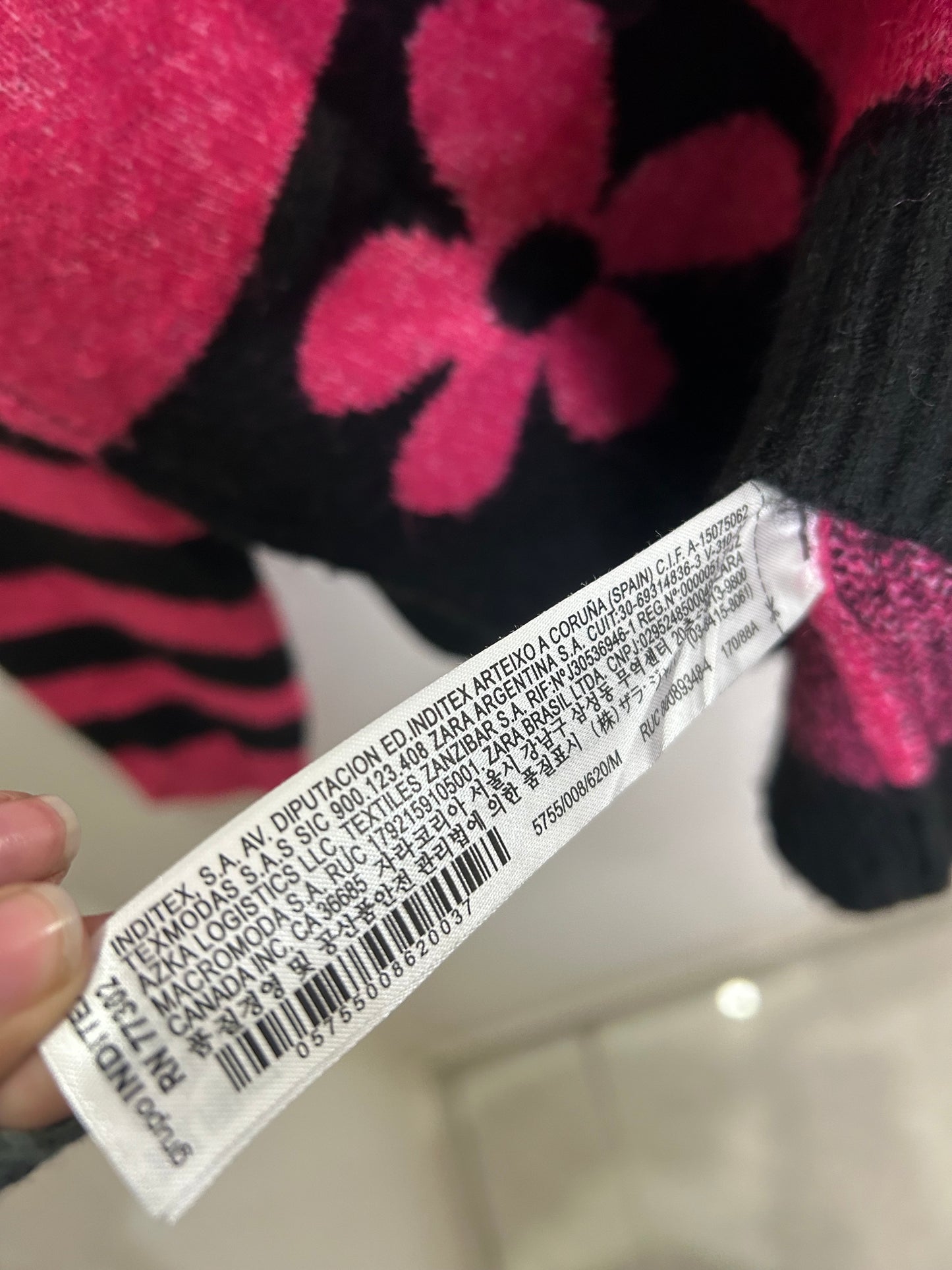 Z ARA Floral Sweater