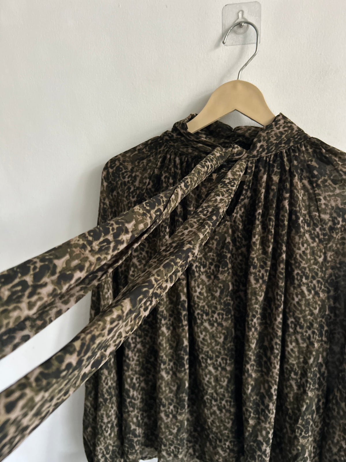 Leopard Scarf Top