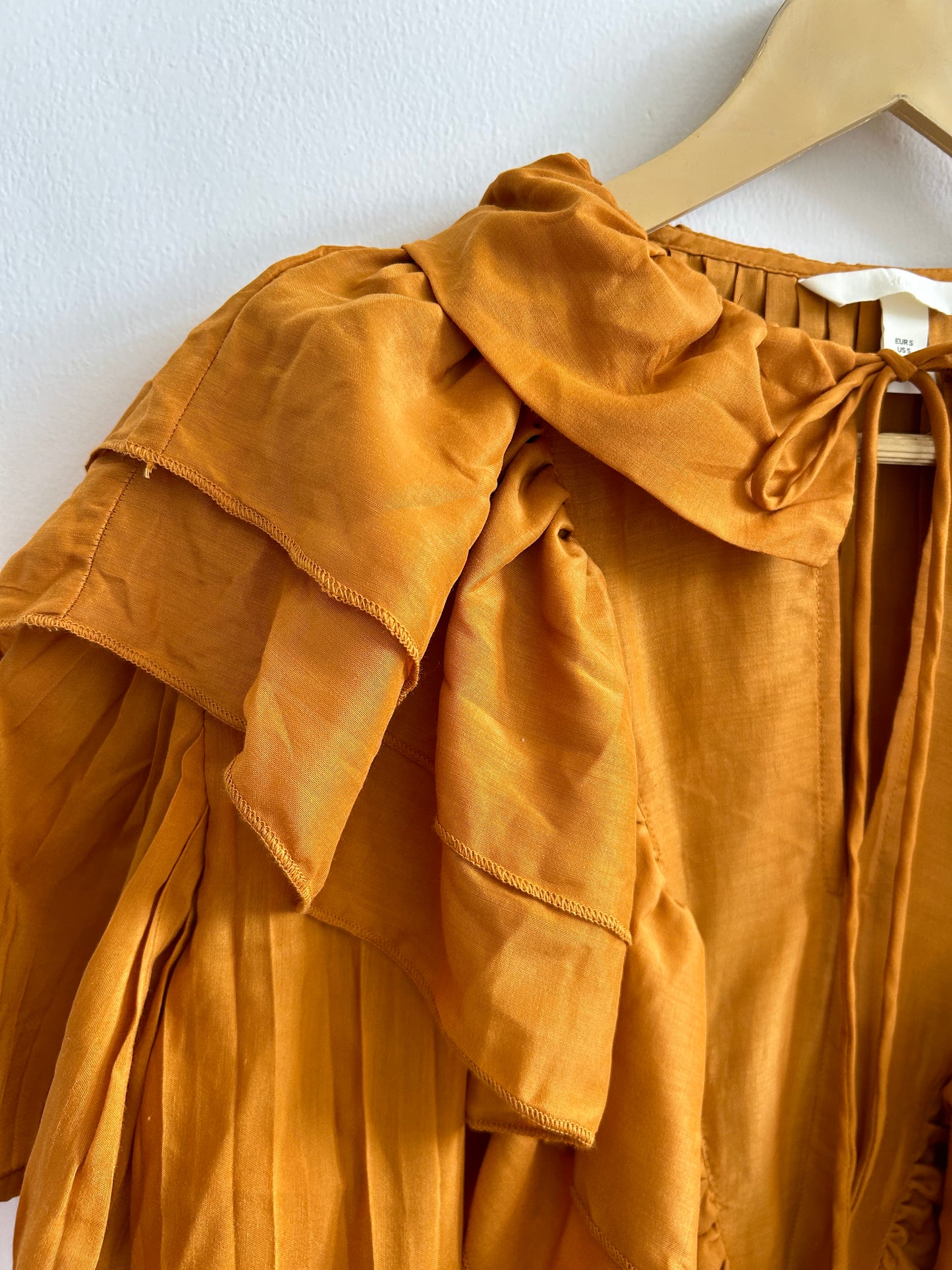 Pleated Flounce Blouse