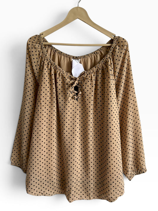 Beige Polka dot Top:46”