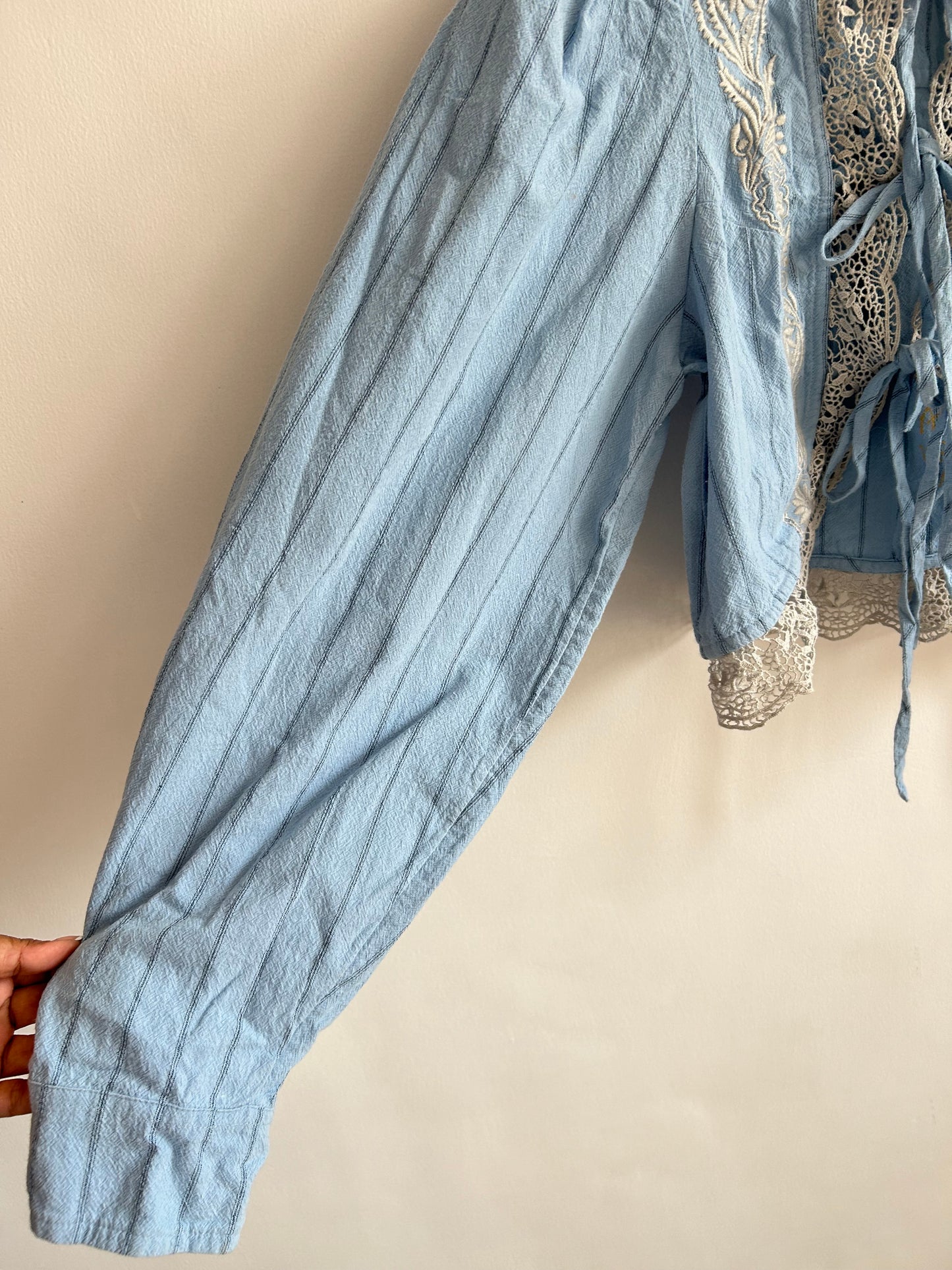 Knot Blue Top