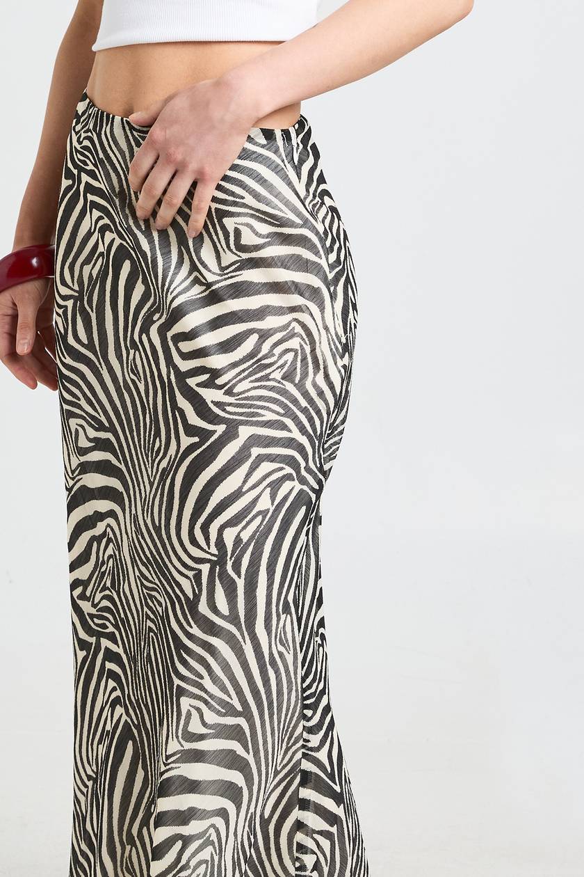 BOOHOO Zebra Print Skirt: 34”
