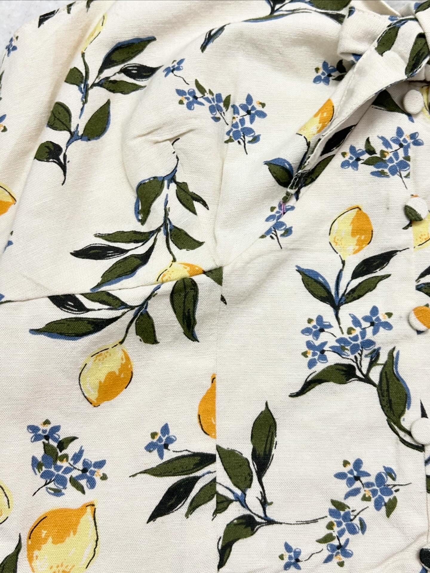 Lemon Knot Top