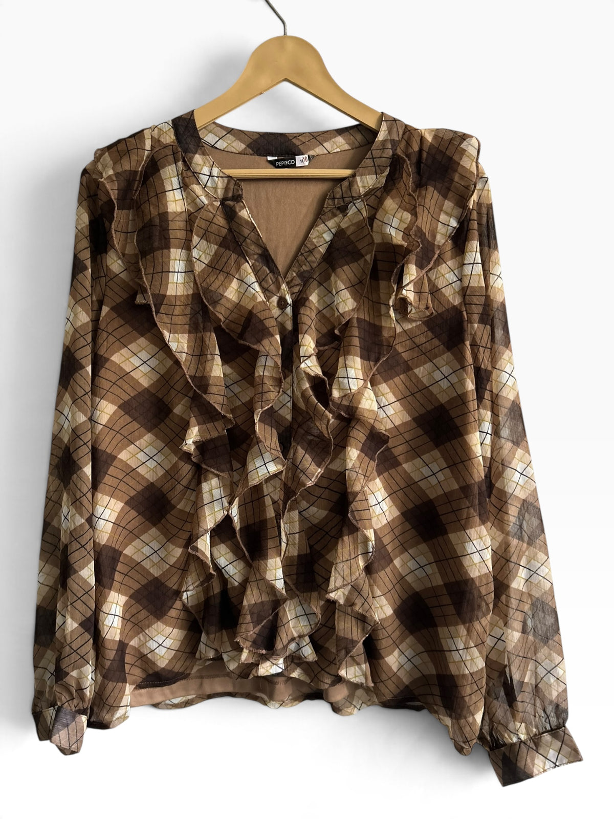 Ruffle Brown Top: 46”