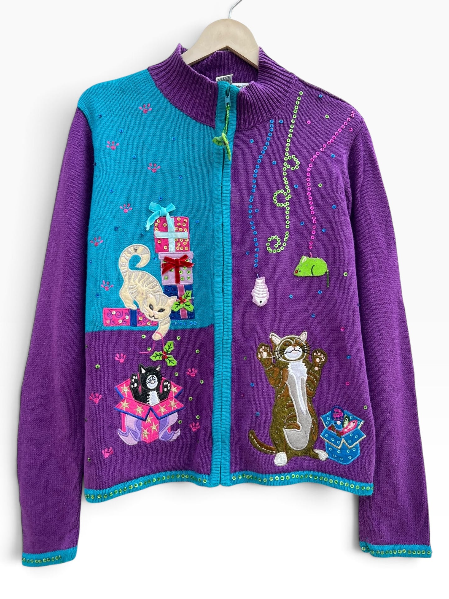 Heirloom Collectibles Christmas Cat Sweater